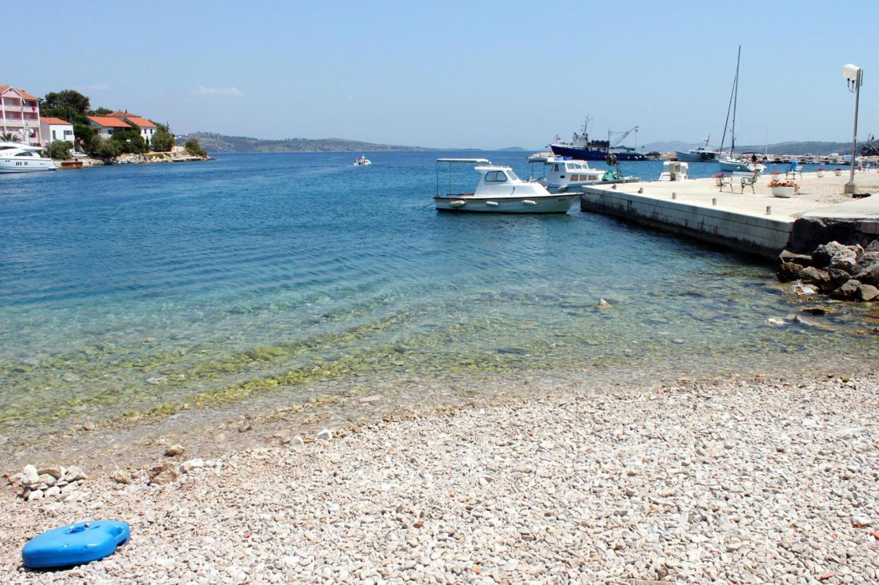 Apartments By The Sea Sali, Dugi Otok - 8121 Ngoại thất bức ảnh