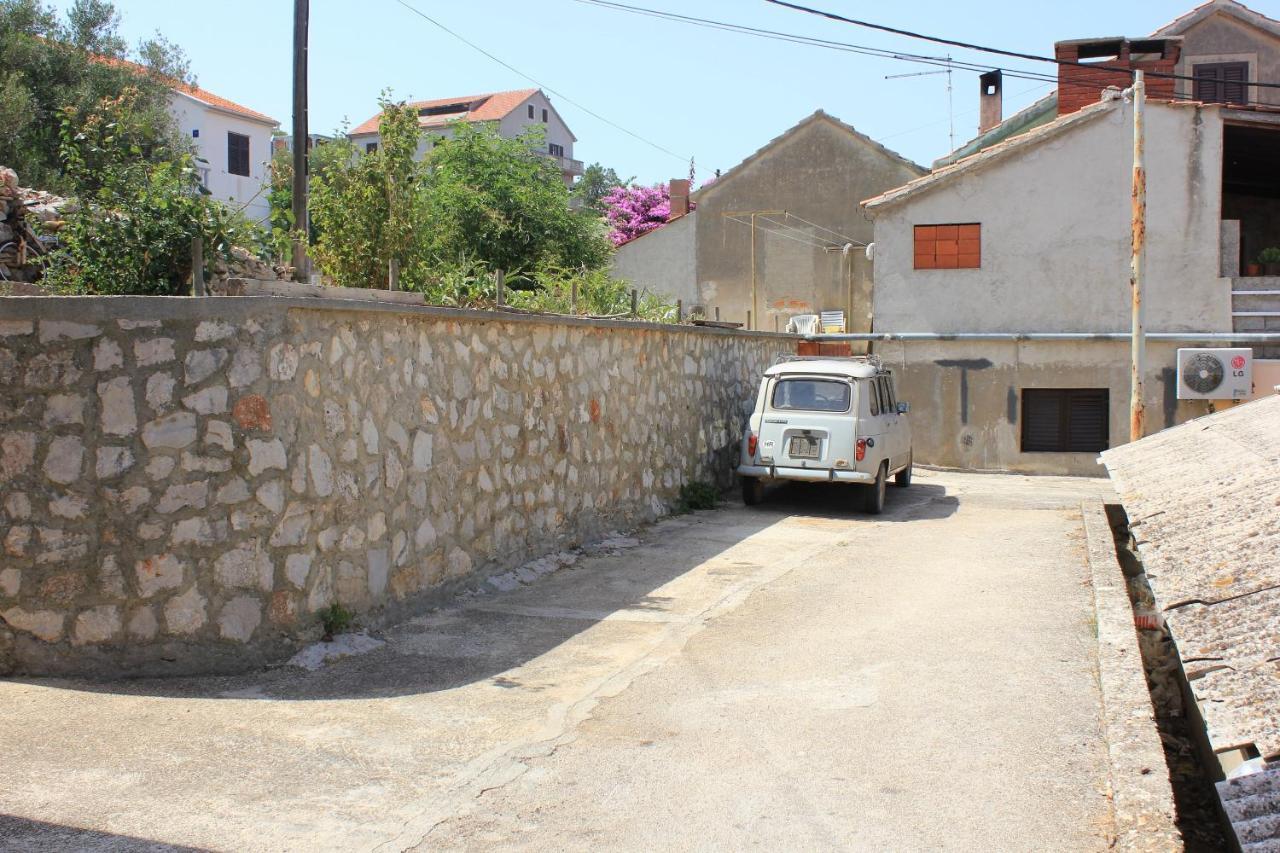 Apartments By The Sea Sali, Dugi Otok - 8121 Ngoại thất bức ảnh